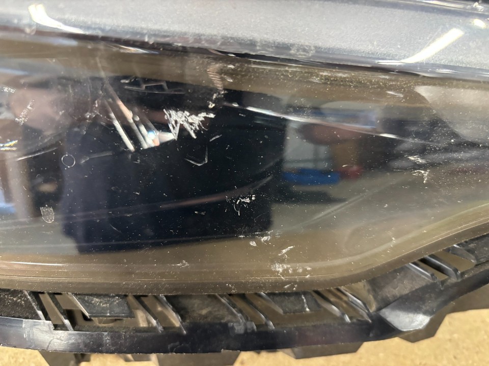 2019-2023 Jeep Cherokee Right Full LED Headlight 68275944AH Factory OEM 2019-2023 Jeep Cherokee Right Full LED Headlight 68275944AH Factory OEM