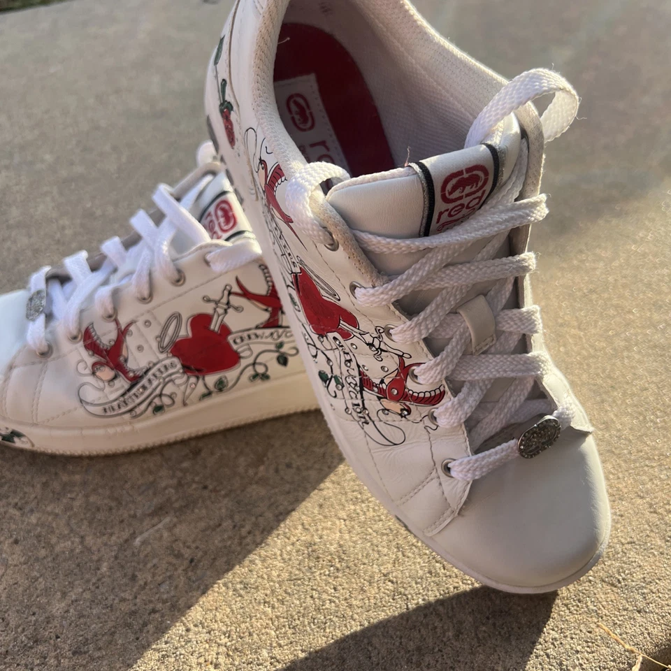 Zapatos Tenis Red by Marc Ecko - Para Mujer Talla 8 Rhino Rojo y Blanco Rompecorazones Foto 2 de 4