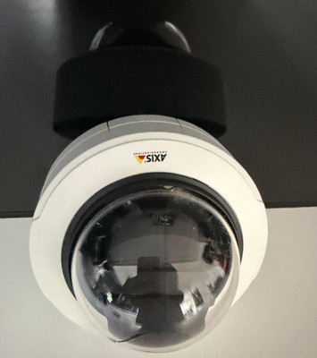 Axis CCTV Dome Kamera P3245 - LV (Netzwerk POE)