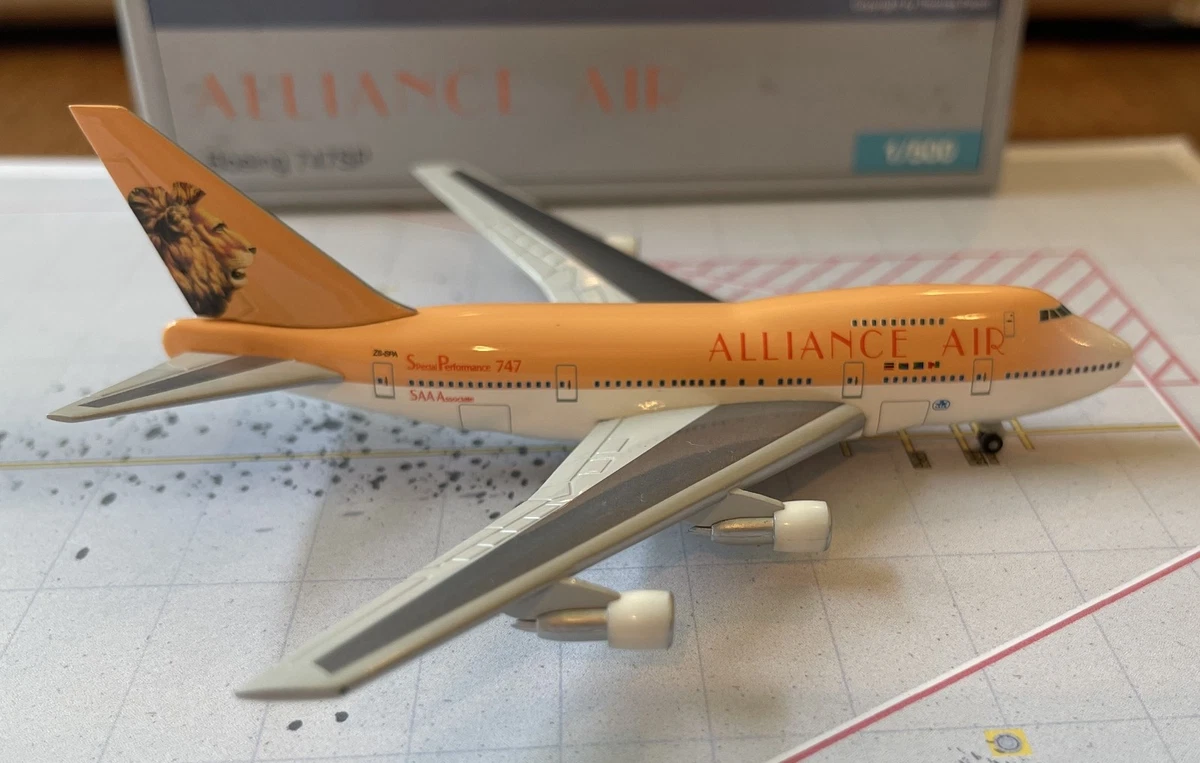 25+ Herpa Wings Boeing 747 1:500 Scale Contemporary Diecast