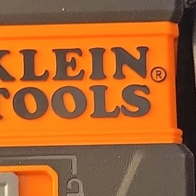 Klein Tools 93CPLG Rechargeable Self-Leveling Planar Laser Level, Water-Resista 