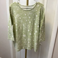 CJ Banks Women's Floral Light Green 3/4 Sleeve Top Size 1X Stretch Round Neck