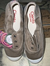 Cienta Kids Shoes Sneakers Beige Slip On No Lace Toddler EU 33 New in Box