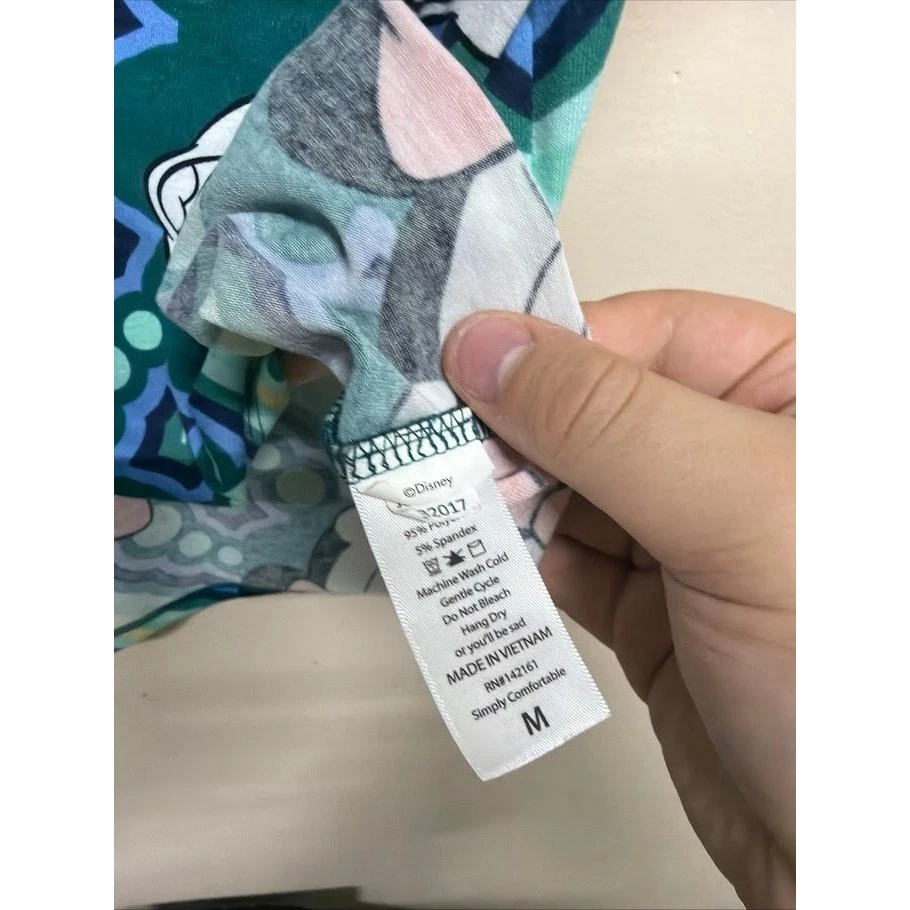 LuLaRoe Disney Minnie Mouse V Neck Short Sleeve Top Green M Casual Fun Womens - Image 3 of 4