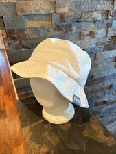 Women’s White Ping Bucket Hat 
