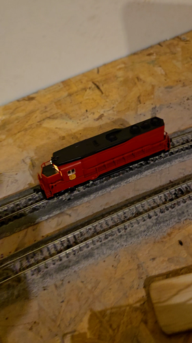 Atlas N Scale Kansas City Southern GP30 DCC installed, no sound - Vidéo 1 sur 1
