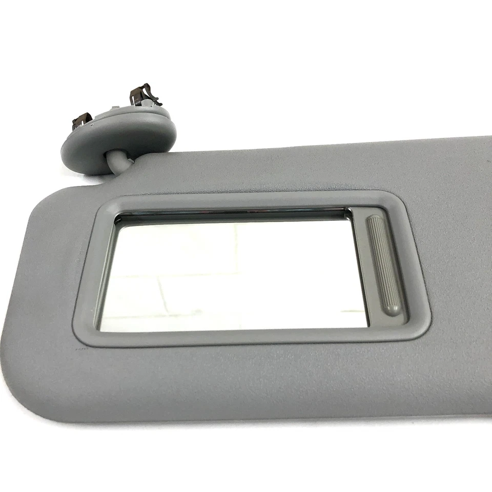 Espejo de vinilo gris parasol lado del conductor izquierdo Toyota Yaris 2006-2011 pantalla OEM Foto 2 de 3