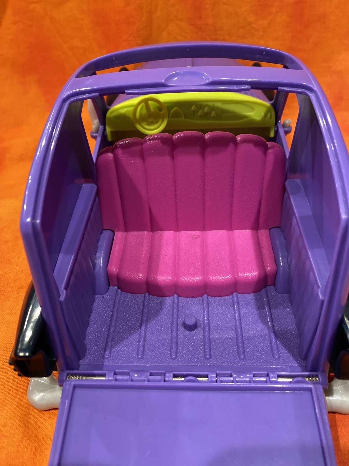 vampirina car seat