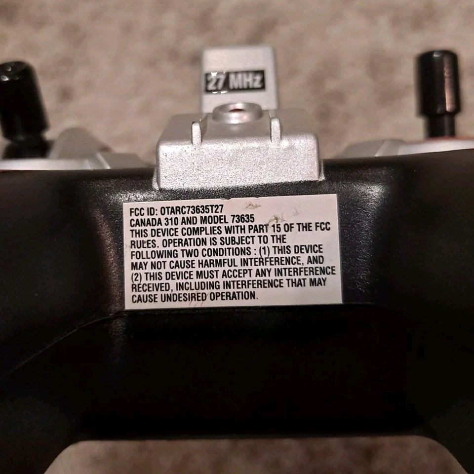 XPV Shadow Hawk Red 27 MHz Jakks Pacific 2006 RC Stealth Airplane Controller - Image 4 of 4