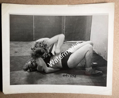 Vintage Original Women Female Apartment Wrestling Catfight 4" x 3.5" B