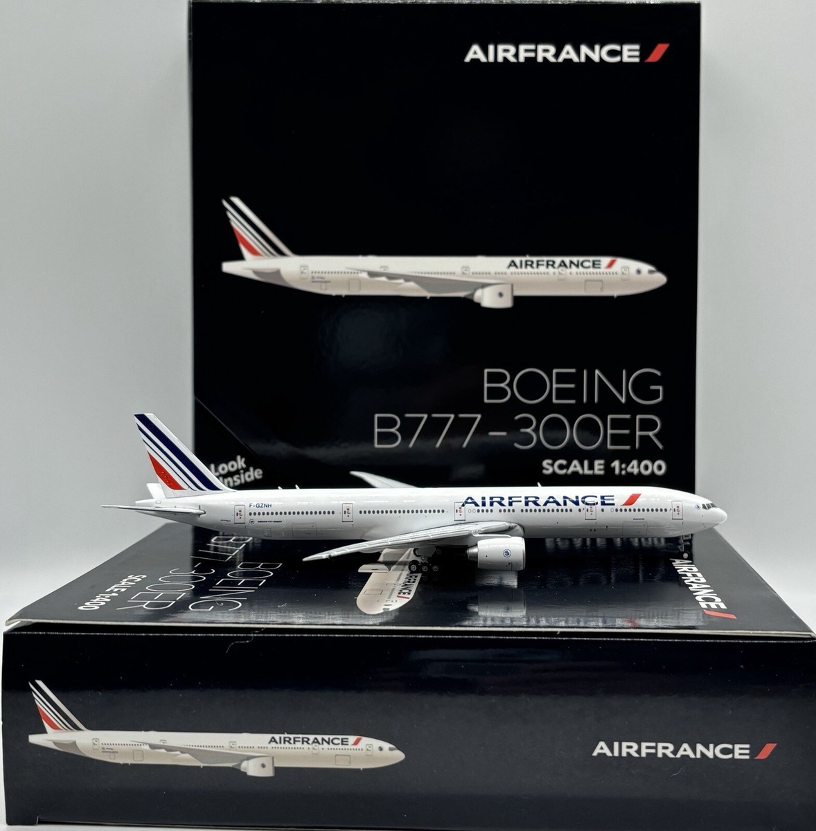 AIR FRANCE B777-300ER Reg: F-GZNH GeminiJets GJAFR2248 1:400 AIR FRANCE B777-300ER Reg: F-GZNH GeminiJets GJAFR2248 1:400