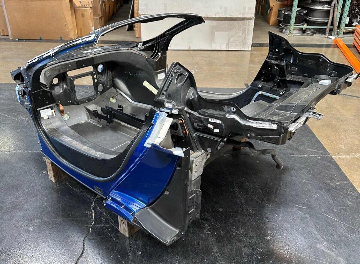 Mclaren MP4-12C SPIDER, Monocoque Tub Chassis Cockpit, Used, Undamaged