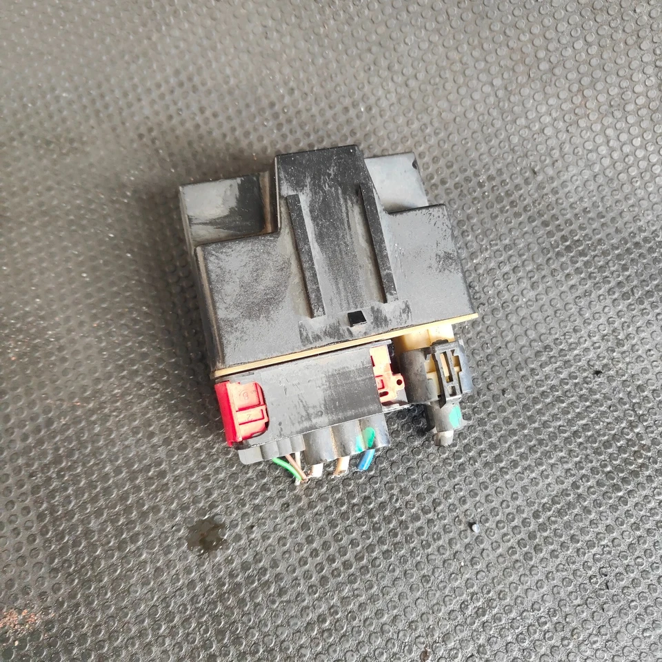 Peugeot Partner 2011 módulo relé bujía incandescente 9652021180 #1 Foto 4 de 4