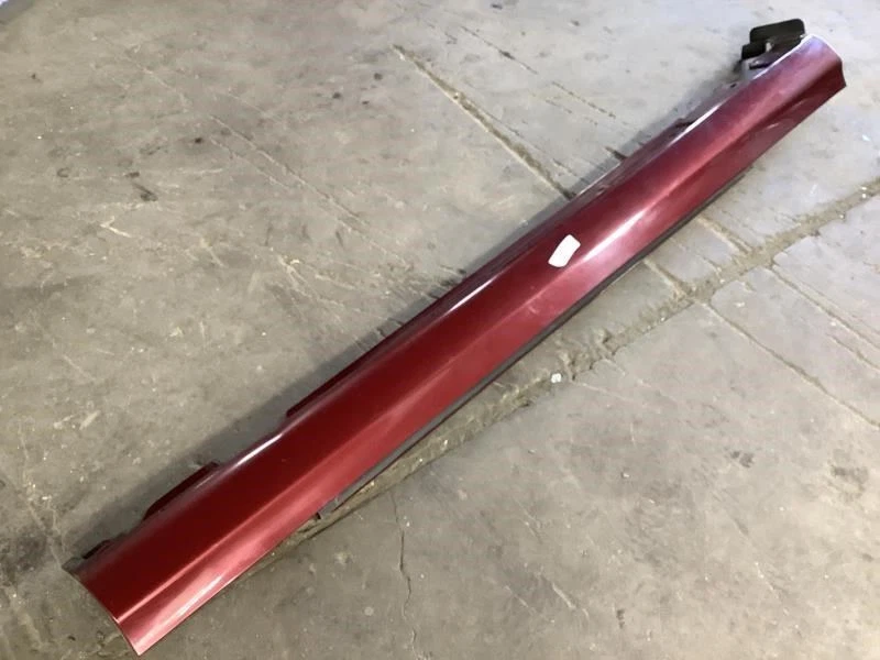 2006 MERCEDES BENZ CLK350 COUPE RIGHT ROCKER PANEL STORM RED METALLIC OEM+ - Image 2 of 4