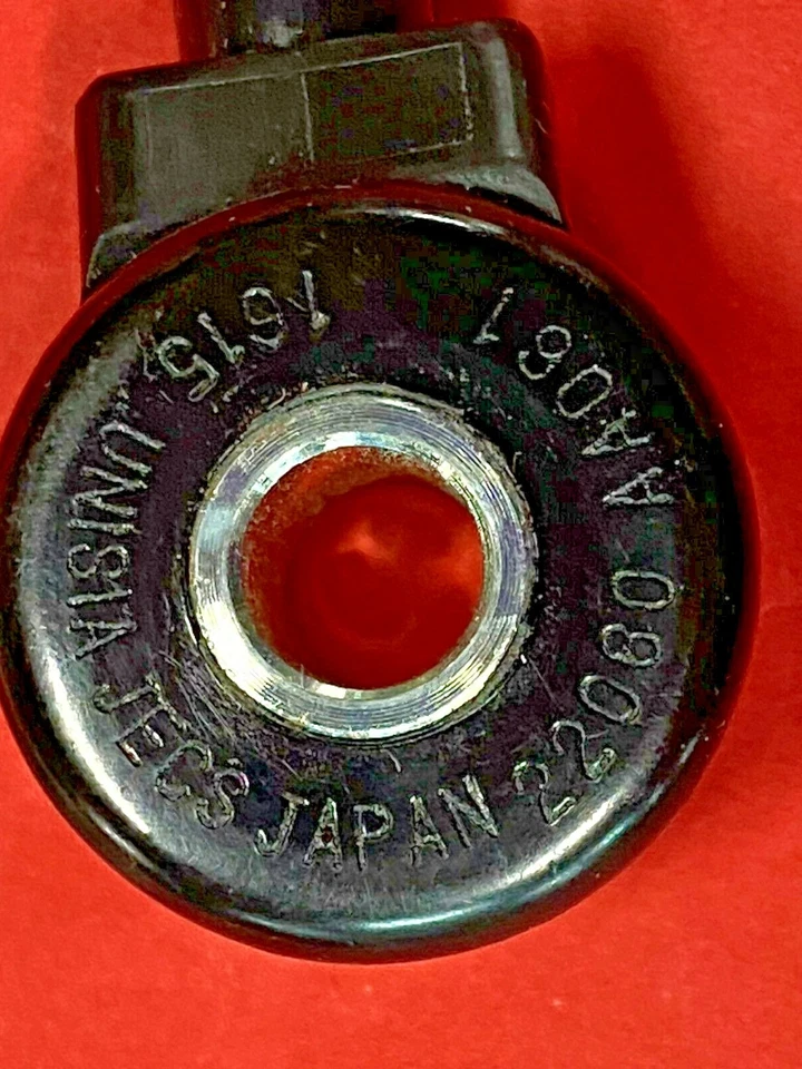 Sensor de golpe de encendido (detonación) para Subaru Legacy. Forester Hecho en Japón Foto 2 de 3