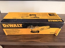DEWALT DWE402W 4-1/2  Paddle Switch Angle Grinder 11A New Open Box