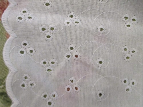 Queen Cottage Farmhouse Bedskirt Dust Ruffle White Eyelet 13” Drop