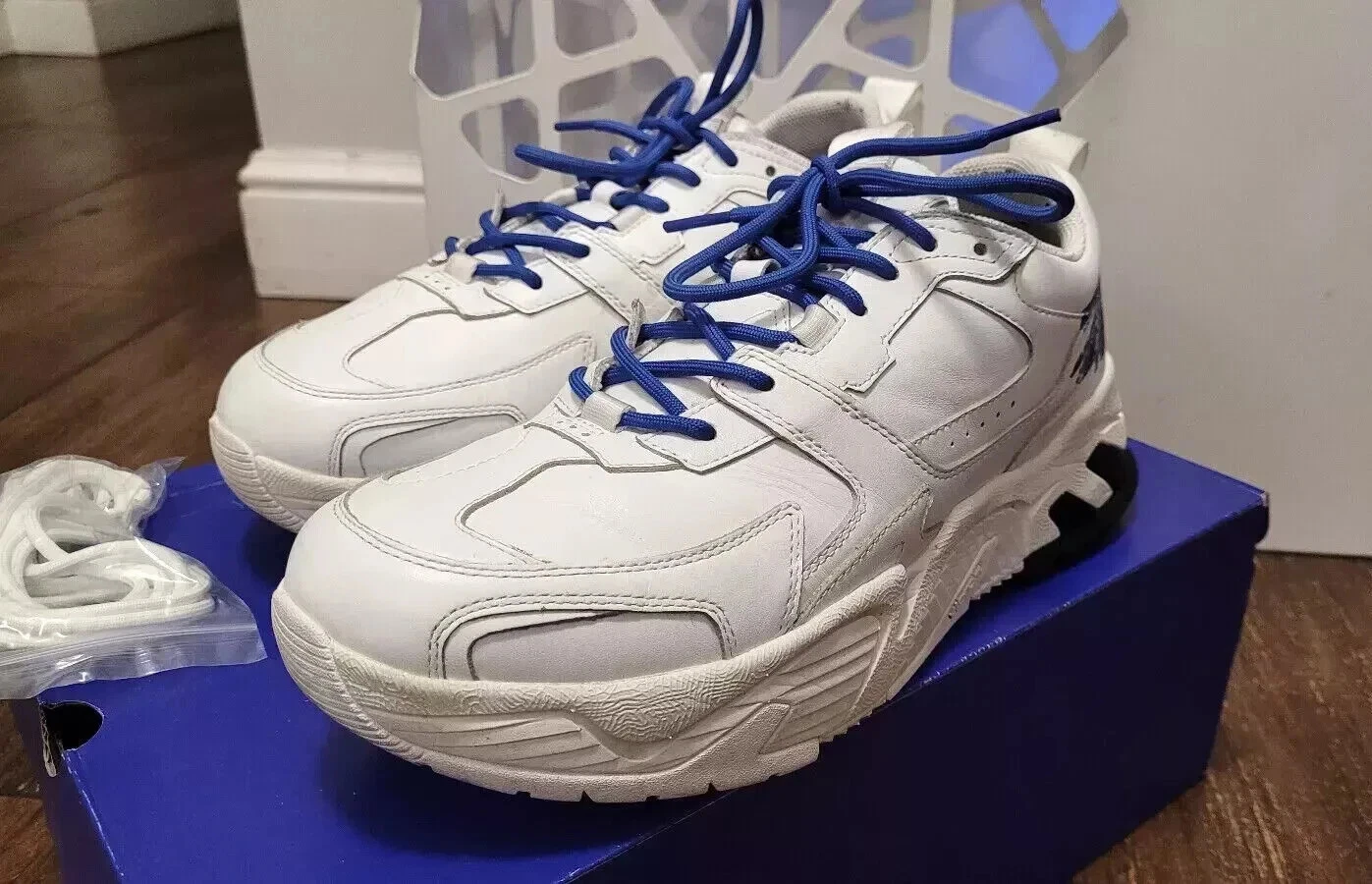  76%OFF Marcelo Burlon CRun sneakers uomo bianco suola VIBRAM 44 10 5US 10UK 29CM