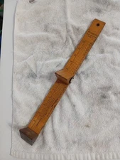 Vintage KORRECTO Foot Measure Model 32