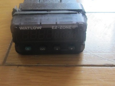 Watlow EZ-ZONE PM3C1CJ-AAAAAAA Temperature Controller! Outstanding! PERFECT!