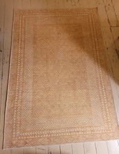Washable Rug With Non Slip Backing Approx 120cm By 170cm