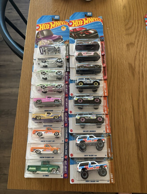 Hot Wheels 1:64 Diecast Lot HW Hot Trucks Dirt Drag Race 1988 Jeep, Blazer