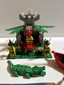 Lego 6262 Pirates/ Islanders, King Kahuka's Throne, Complete With Instructions