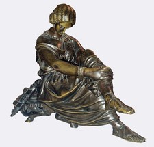 Sculpture bronze à patine brune  JAMES PRADIER (1790-1852) Sapho assise signée