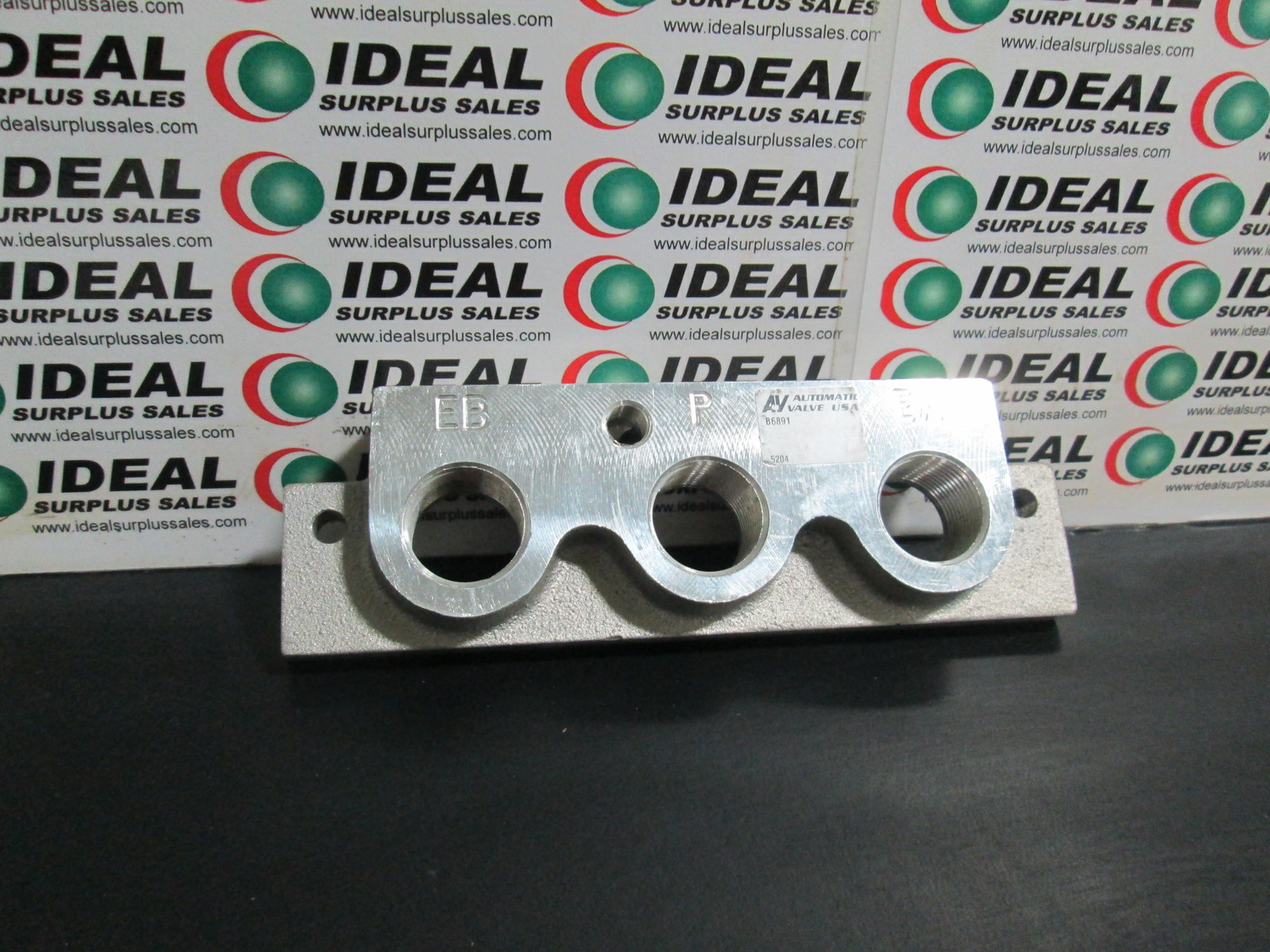 Automatic Valve B6891 Pneumatic Manifold Block 1" x 3 Port-New No Box img