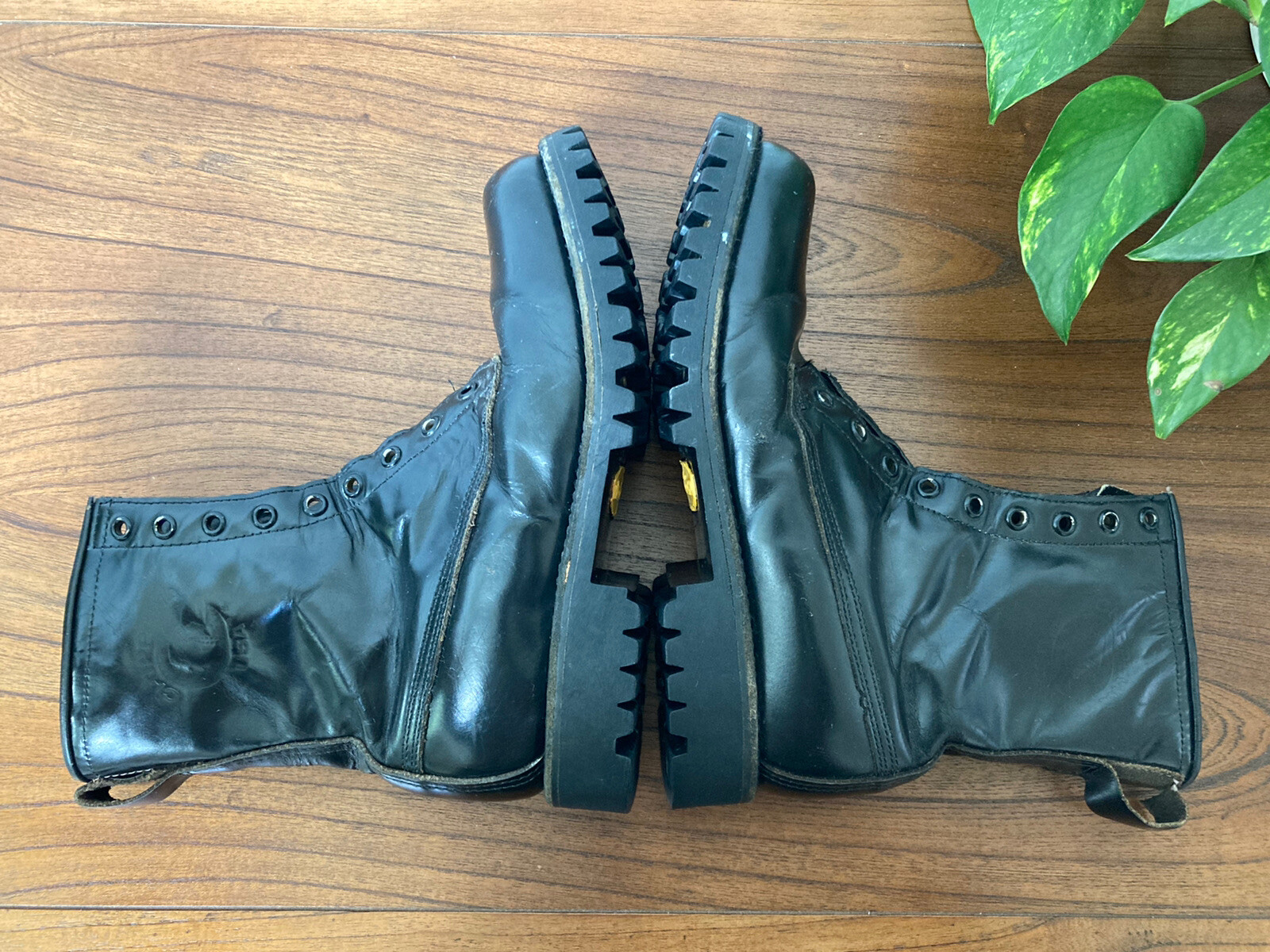 Chippewa Boots Size Womens 6 1/2 B Black Made USA Lace Up Vibram 17759 No Laces