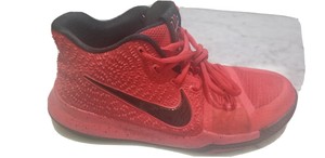 kyrie 3 size 5.5