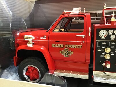 KANE COUNTY 1975 CHEVROLET FIRE TRUCK 1/16 HIGHWAY 61 FAIRFIELD