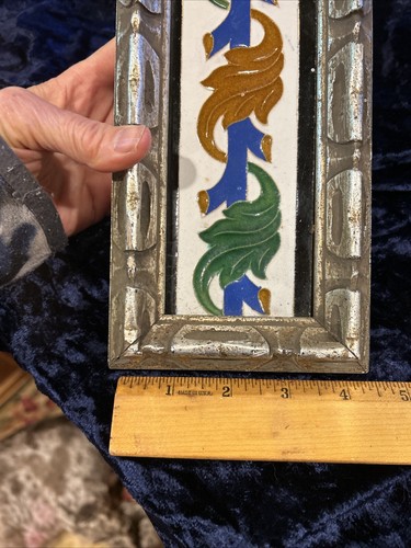Feiner antiker gerahmter Kunsthandwerk Fliese gerahmt schöner Zustand 12 x 4,5 - Bild 7 von 12