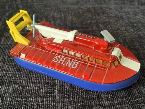 Vintage  Dinky Toys No. 290 SRN 6 Hovercraft - Great condition