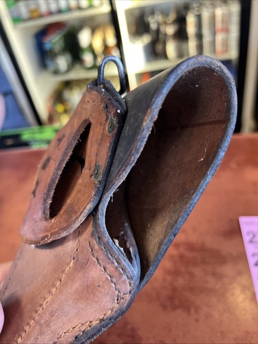 VINTAGE WW 2 BLACK LEATHER HOLSTER US 1942 SOLD SEARS Black Leather 45 Colt WWII - Picture 9 of 24