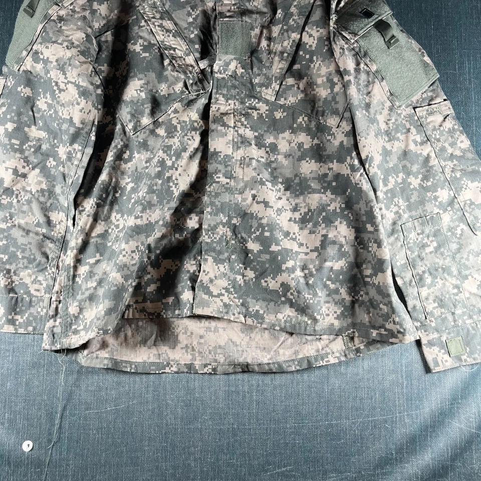 Tencate Defender Men’s Combat Jacket Size M Digital Camo Military Army ACU Style - Image 3 of 4