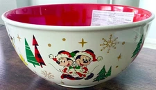 2025 DISNEY MICKEY MOUSE GOOFY DONALD PLUTO 128 OZ CHRISTMAS CERAMIC MIXING BOWL