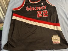 Mitchell & Ness Clyde Drexler #22 Blazers 1991-92 Hardwood Classics Jersey