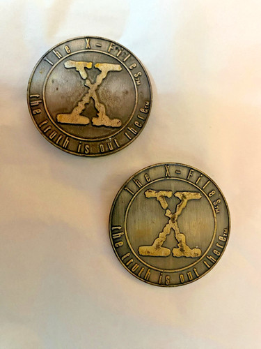 X-Files 1995 Metal Magnet Set Pair Vintage “Truth Is Out There” Rare