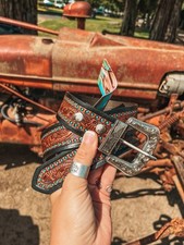 Women  s western leather hand tooled Belt