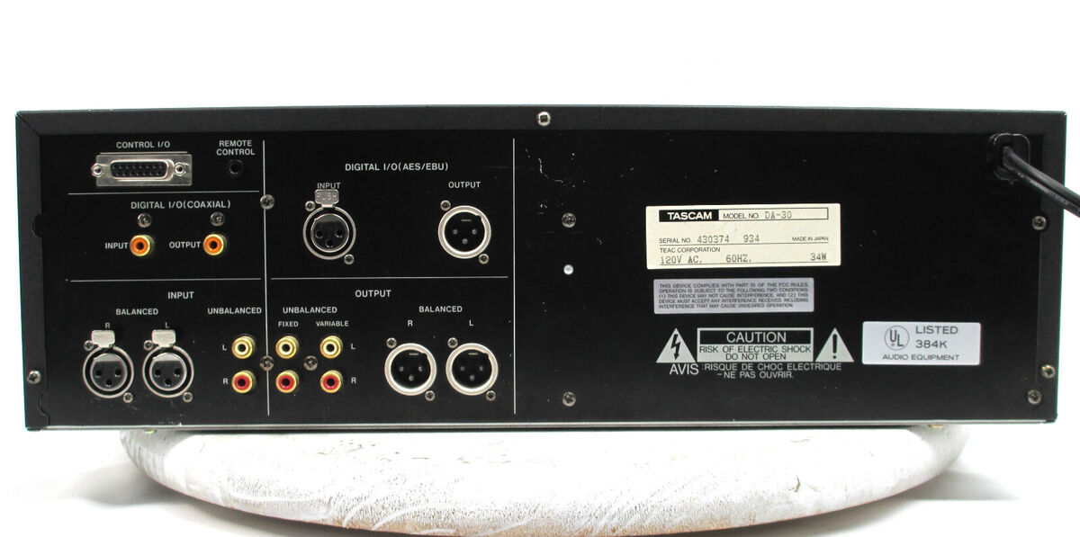 Tascam DA-30 Professional Digital Audio Tape Deck DAT Tascam DA-30 Professional Digital Audio Tape Deck DAT