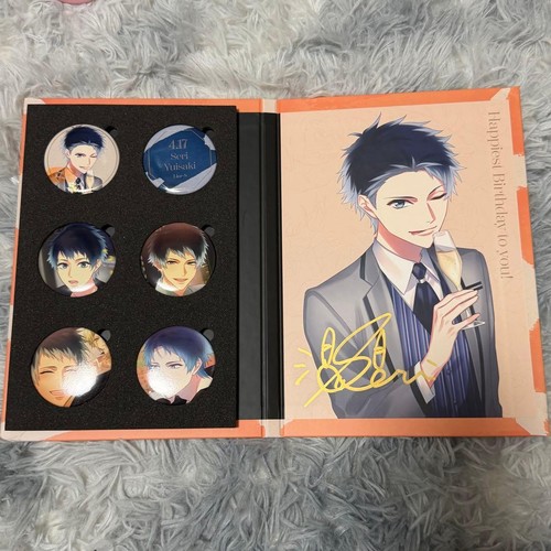 DYNAMICCHORD Yuzaki Seri Can Badge Birthday Autograph