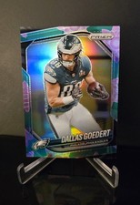 #'d/18 🔥 DALLAS GOEDERT SSP 2025 Panini Prizm Lotus Flower Parallel #234