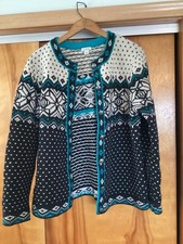 L.L. Bean Women  s Cardigan Sweater Size L 100 Lamb  s Wool VTG