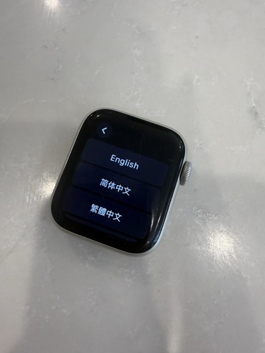 Used - Apple Watch 40mm SE GPS 
