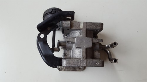 Drosselklappe AGR Regelklappe 03G131063E VW Golf V 5 1,9TDI  77kw BXE