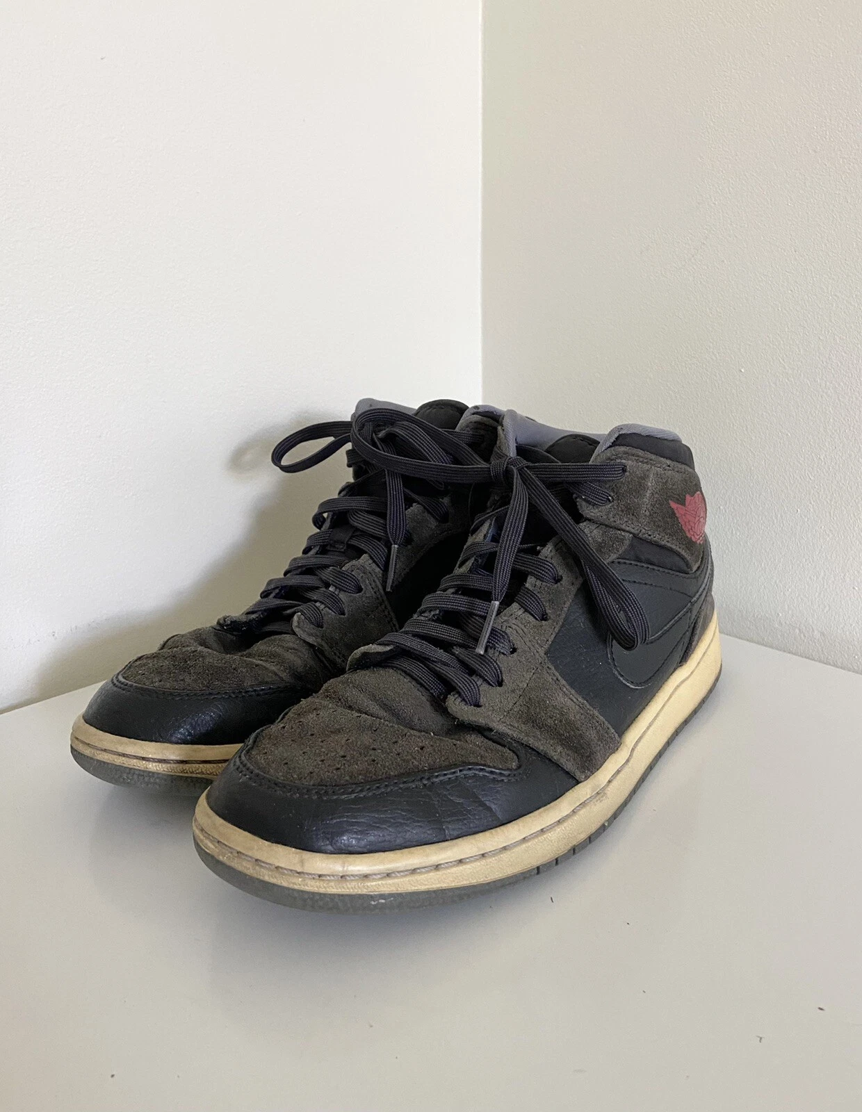 Taglia 9 Jordan 1