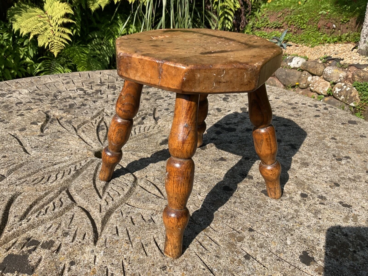 Small farmhouse stool online
