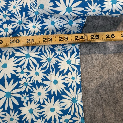 NWT Chubbies Men's XL Whoopsy Daisy Friday Shirt Tropical Floral Blue Button Up - Picture 8 of 9