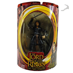 The Lord of the Rings The Two Towers Aragorn Helms Deep Action Figure Hobbit